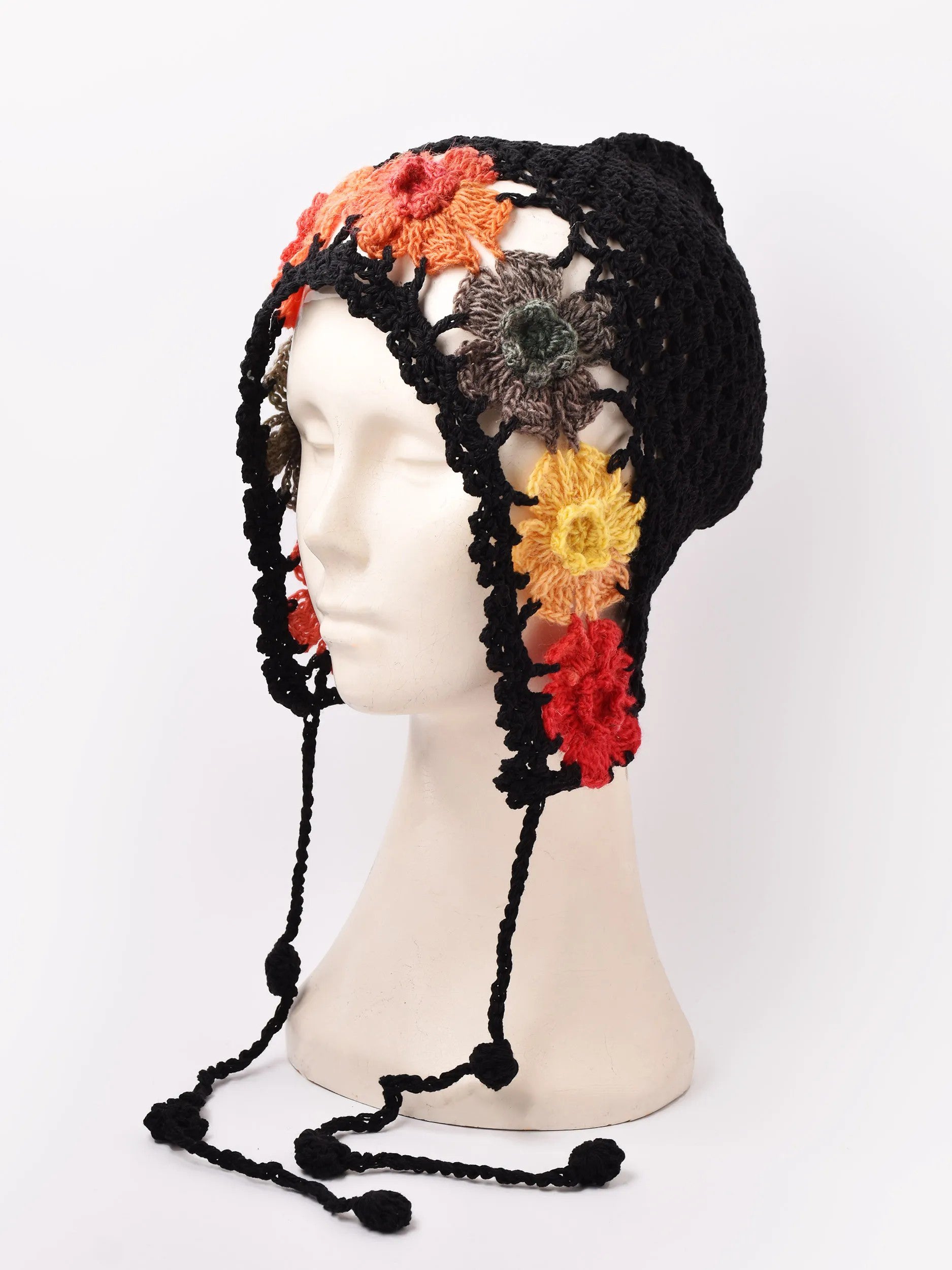 2色展開】フラワークロシェ ニットキャップ – 古着屋Top of the Hillの