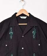 【2色展開】Backers 刺繍 キューバ 開襟 半袖シャツ