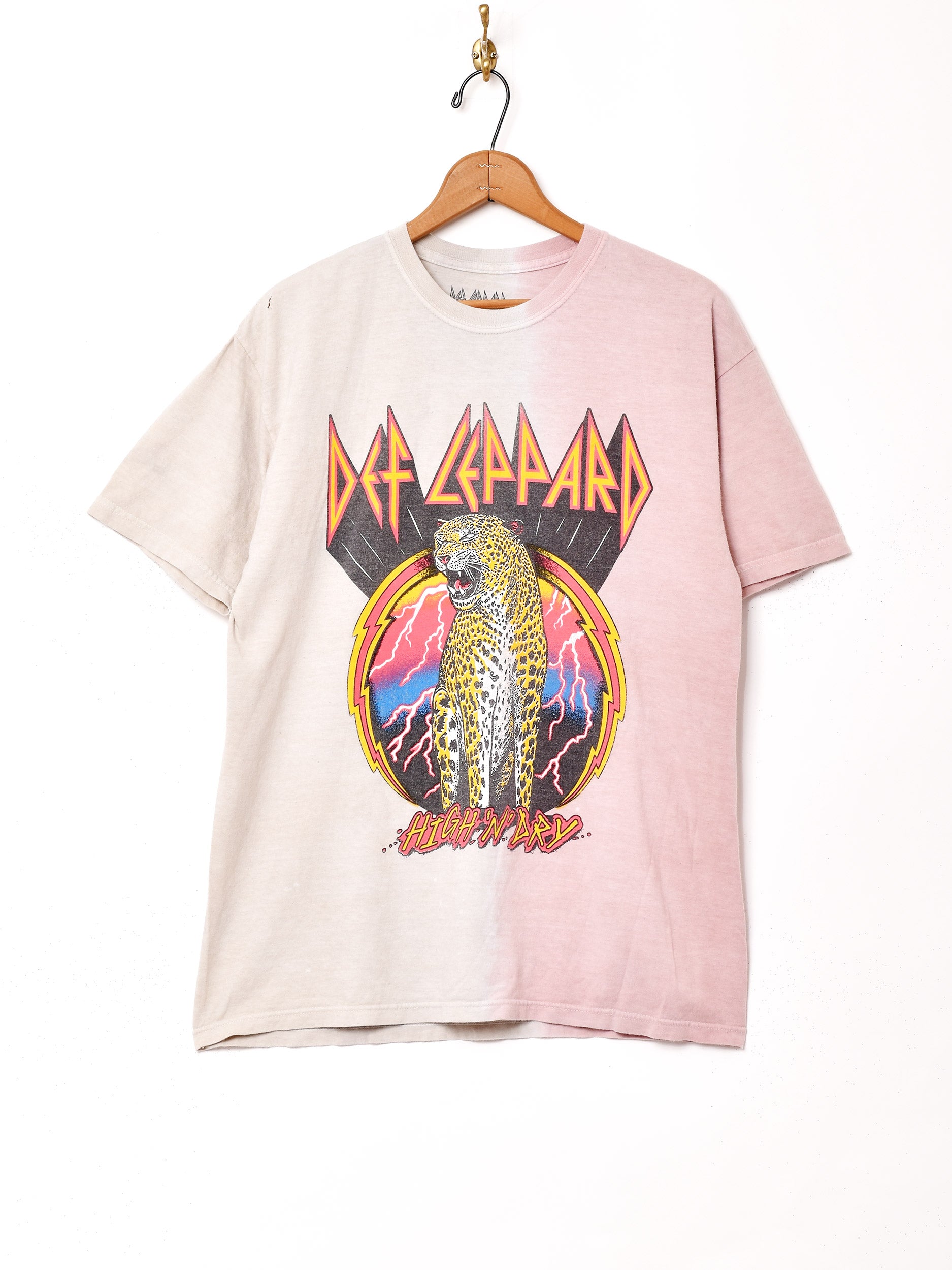 DEF LEPPARD バンドTシャツ – 古着屋Top of the Hillのネット通販サイト