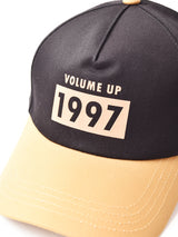 【2色展開】フロッキープリント キャップ【VOLUME UP 1997】