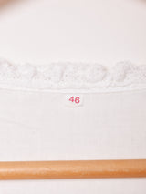 クロップド丈 ホワイトブラウス