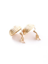 TRIFARI ゴールドイヤリング