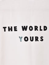 【2色展開】 プリントTシャツ「THE WORLD IS YOURS」