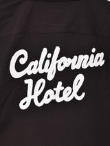 【3色展開】Backers 刺繍 半袖 オープンカラーシャツ 「California Hotel」