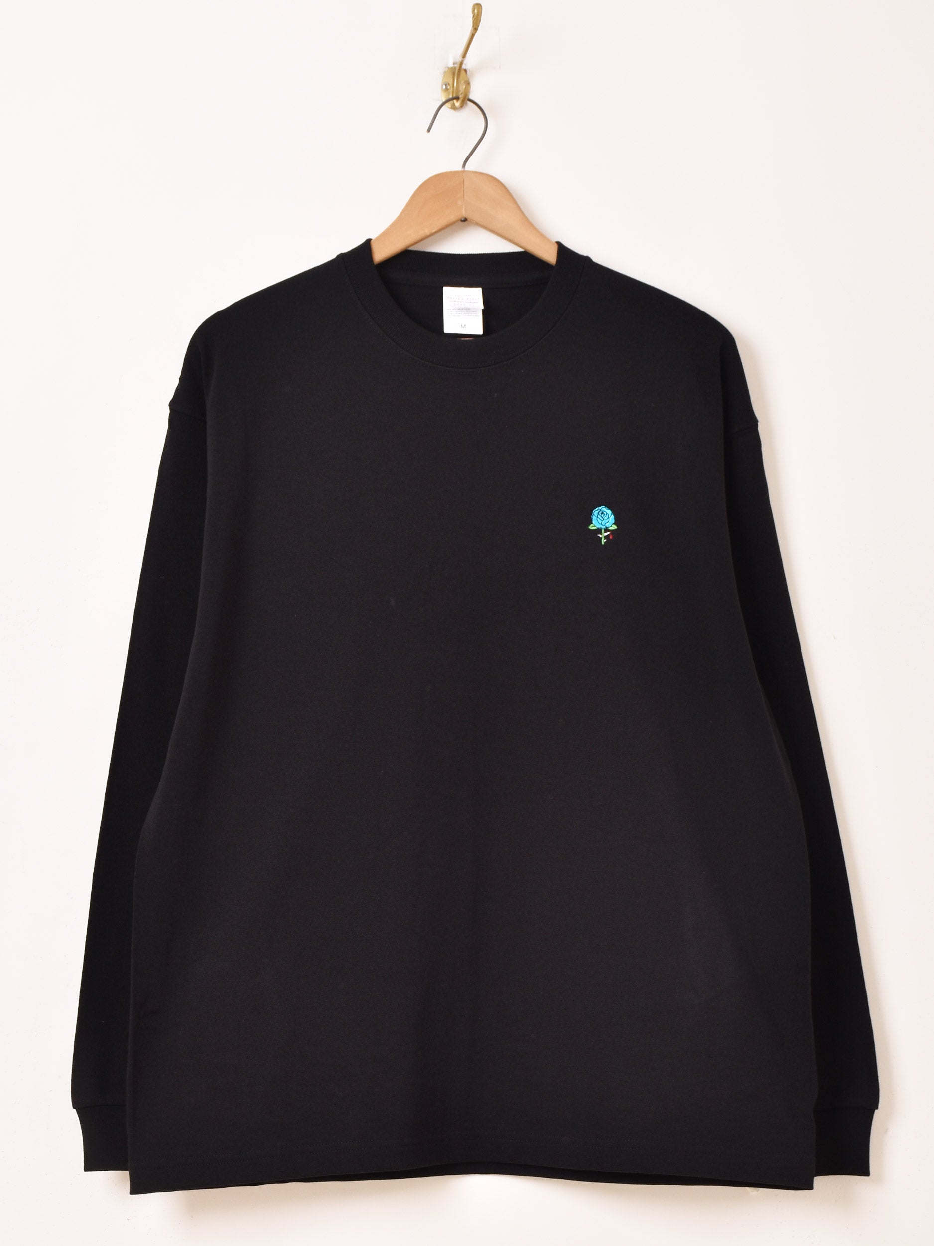 2色展開】 ワンポイント ローズ ロングスリーブTシャツ – 古着屋Top of