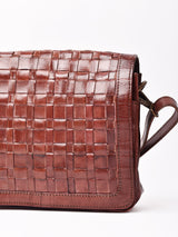 編み込みレザー ブラウン スクエア ショルダーバッグ