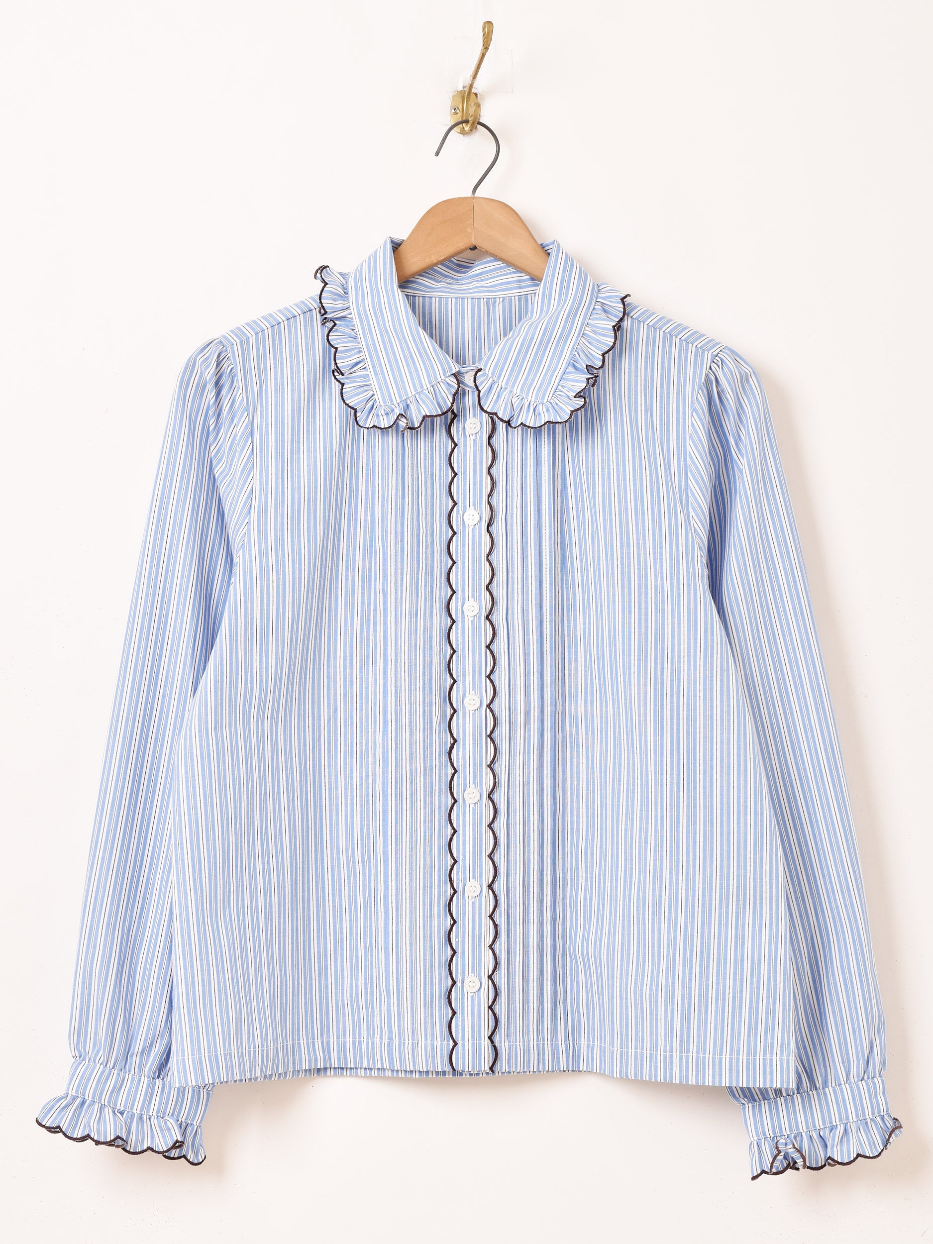 Meridian ストライプ柄 フリルカラー 長袖ブラウス – 古着屋Top of the