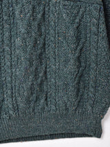 ヒツジ ケーブルセーター