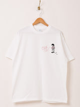 【2色展開】 プリント Tシャツ「Chill Out Boy」