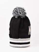 【2色展開】ポンポン付き ロゴ ニットキャップ「NEW YORK」