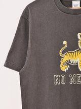 【2色展開】Backers プリントTシャツ「NO MERCY」