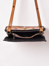 70's 型押し レザー ショルダーバッグ