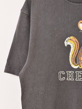 【2色展開】Backers プリントTシャツ「CHEEKY」