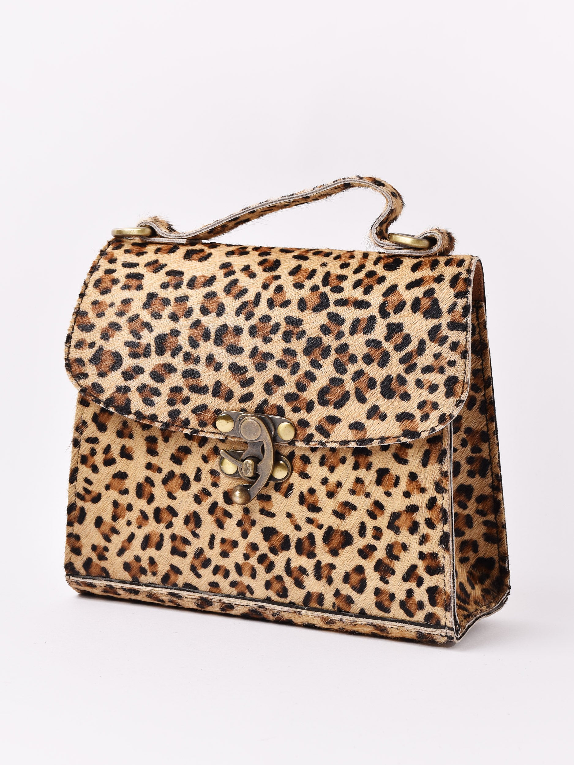 B03_9193_dbe65942-b845-4b5d-