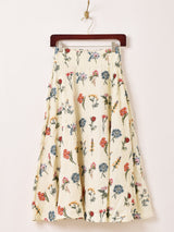 【2色展開】Meridian フラワー刺繍 スカート