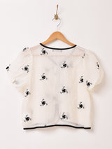 【2色展開】Meridian 半袖 刺繍 チャイナボタン シアーブラウス