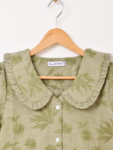 【3色展開】Emerald Motel フリルカラー 刺繍 半袖ブラウス