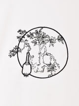 【2色展開】 オリエンタルデザイン 刺繍入り Tシャツ