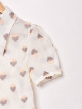 【2色展開】フラワーモチーフ 半袖 シアーブラウス