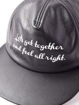 ロゴ入り レザーキャップ「Let’s get」