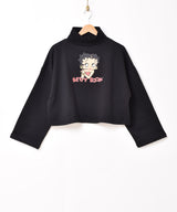 【2色展開】Meridian 「Betty Boop」 クロップド ハイネック スウェットシャツ