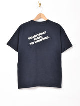 HOOTERS ロゴプリントTシャツ