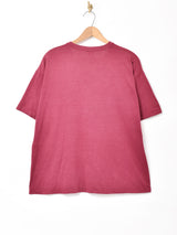 アスレチックス 筆記体 グラフィックデザイン  プリントTシャツ ワインレッド