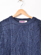 ケーブルセーター