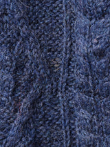 ケーブルセーター