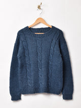 ケーブルセーター