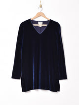 Vネックべロアトップス