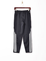 adidas ジャージパンツ