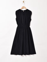 プリーツ スリーブレスワンピース