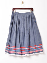 チロリアンテープ フレアスカート