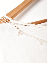 カットワークトップス