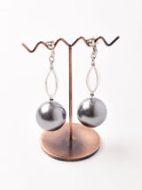 ビーズ ダングルイヤリング