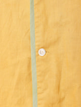 ノーカラーガウン