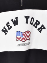 【2色展開】 ハイネック ハーフジップスウェット「NEW YORK」