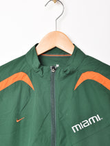 NIKE ナイロン風パーカー