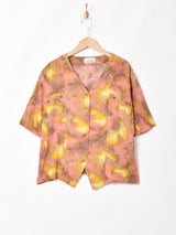 ぼかし柄ショート丈トップス