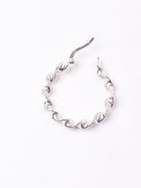 ツイストフープシルバーピアス