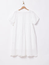 【2色展開】Meridianカットワークレース パフスリーブワンピース