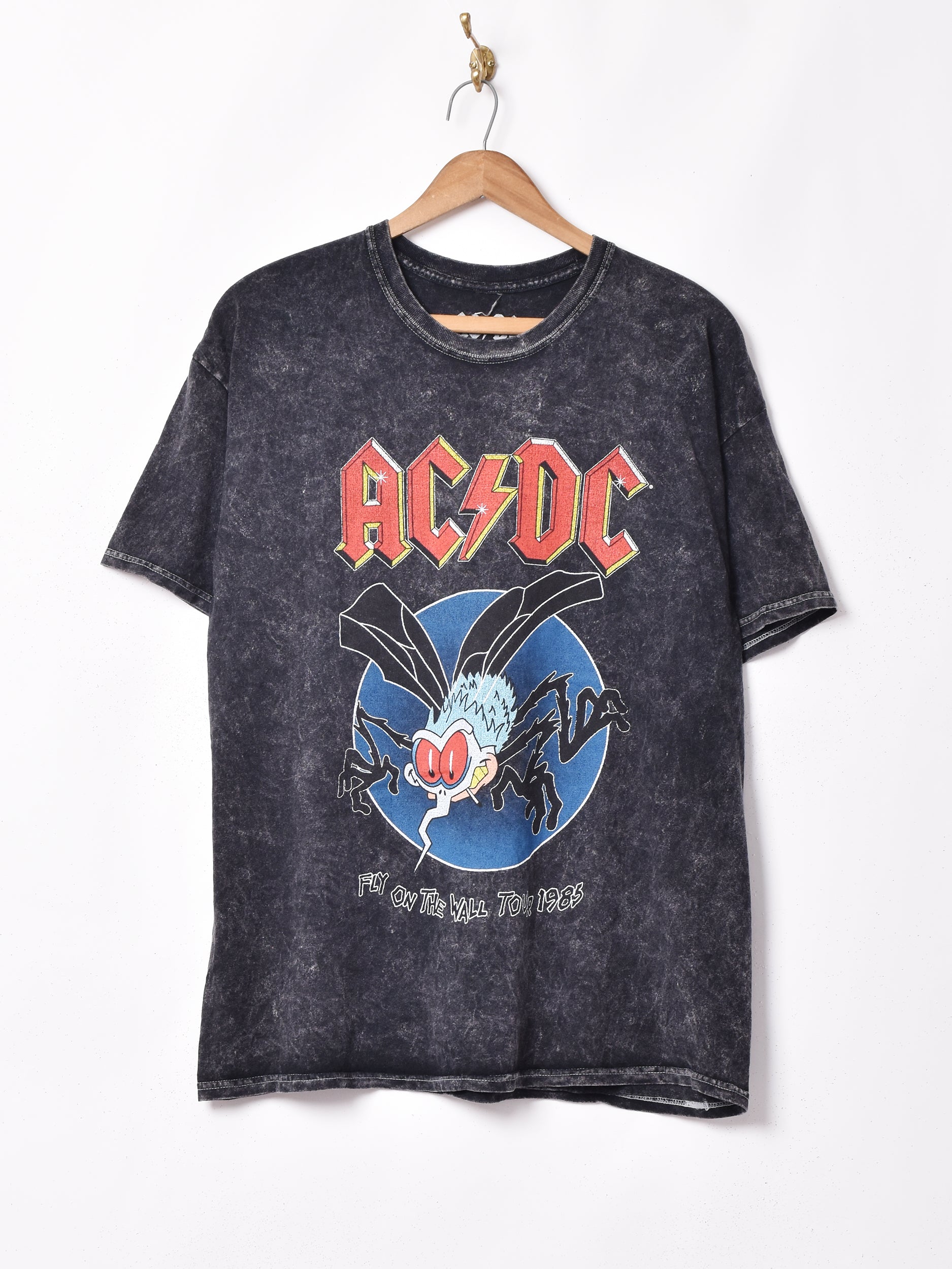 ACDC 1985年 FLY ON WALLTOUR Tシャツ – 古着屋Top of the Hill