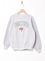 Champion Buccaneers 刺繍スウェットシャツ