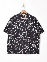 【2色展開】Backers 音符柄 半袖 オープンカラーシャツ