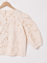 カットワークデザイン 長袖ブラウス