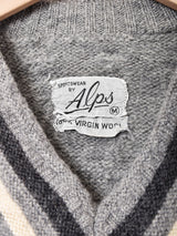 ラインデザインセーター