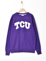 Champion パッチ付き カレッジスウェットシャツ