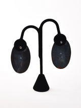 ブラック オーバルピアス