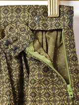 総柄フレアスカート